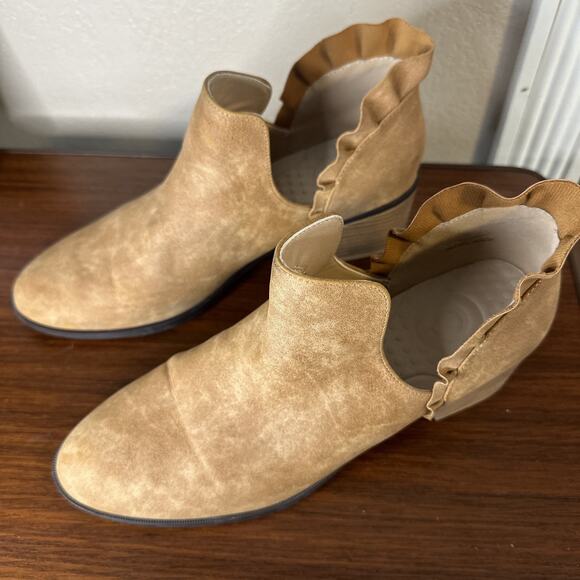 Journey Collection Lennie Brown Comfort Booties - Size 12 - Picture 3 of 7